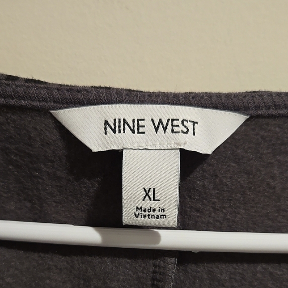 Nine West Black Long Sleeve V-Neck Dress - Picture 2 of 5